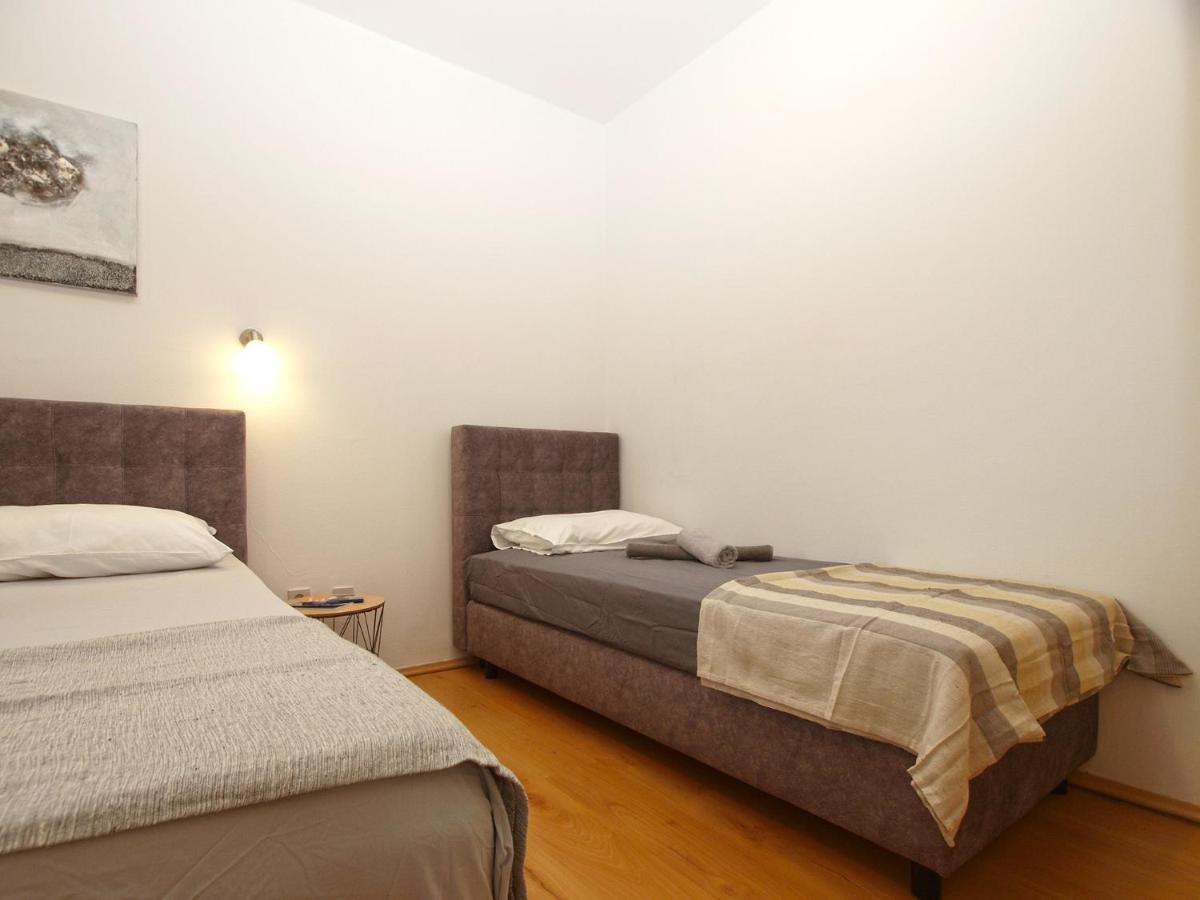 Apartments Biskupije 810 ميدولين المظهر الخارجي الصورة
