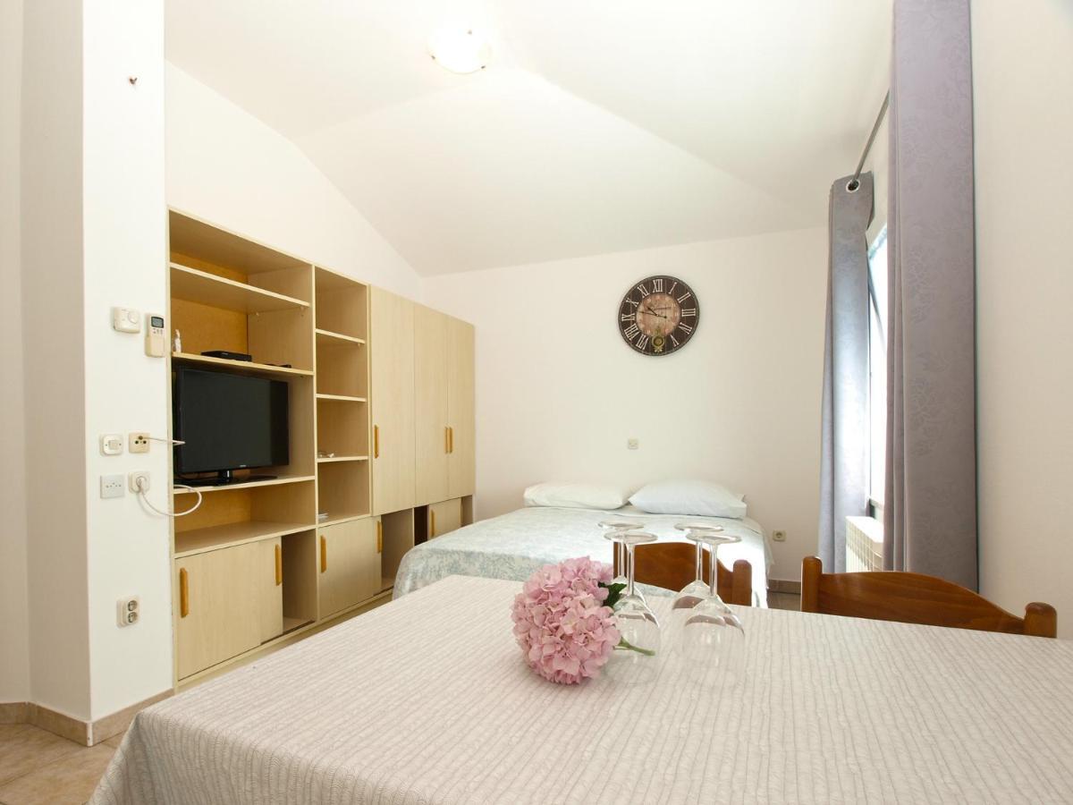 Apartments Biskupije 810 ميدولين المظهر الخارجي الصورة