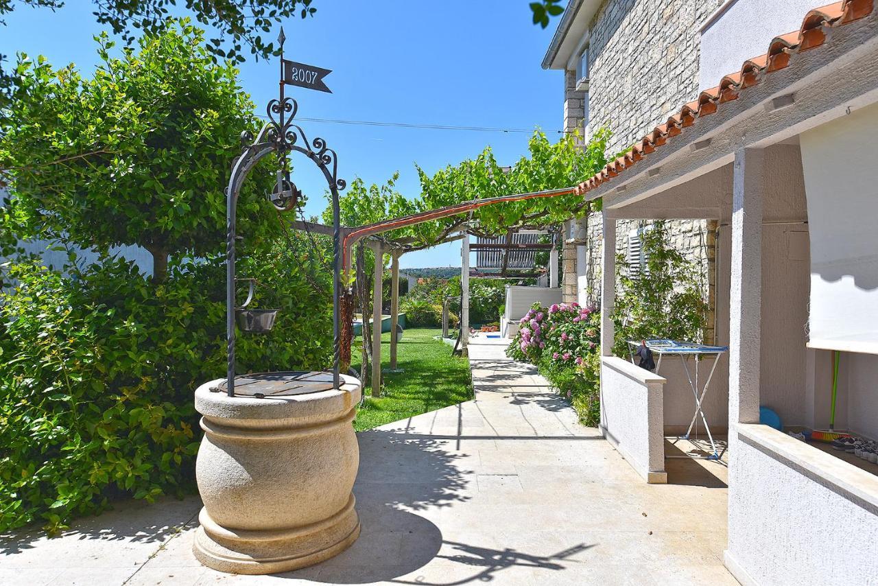 Apartments Biskupije 810 ميدولين المظهر الخارجي الصورة