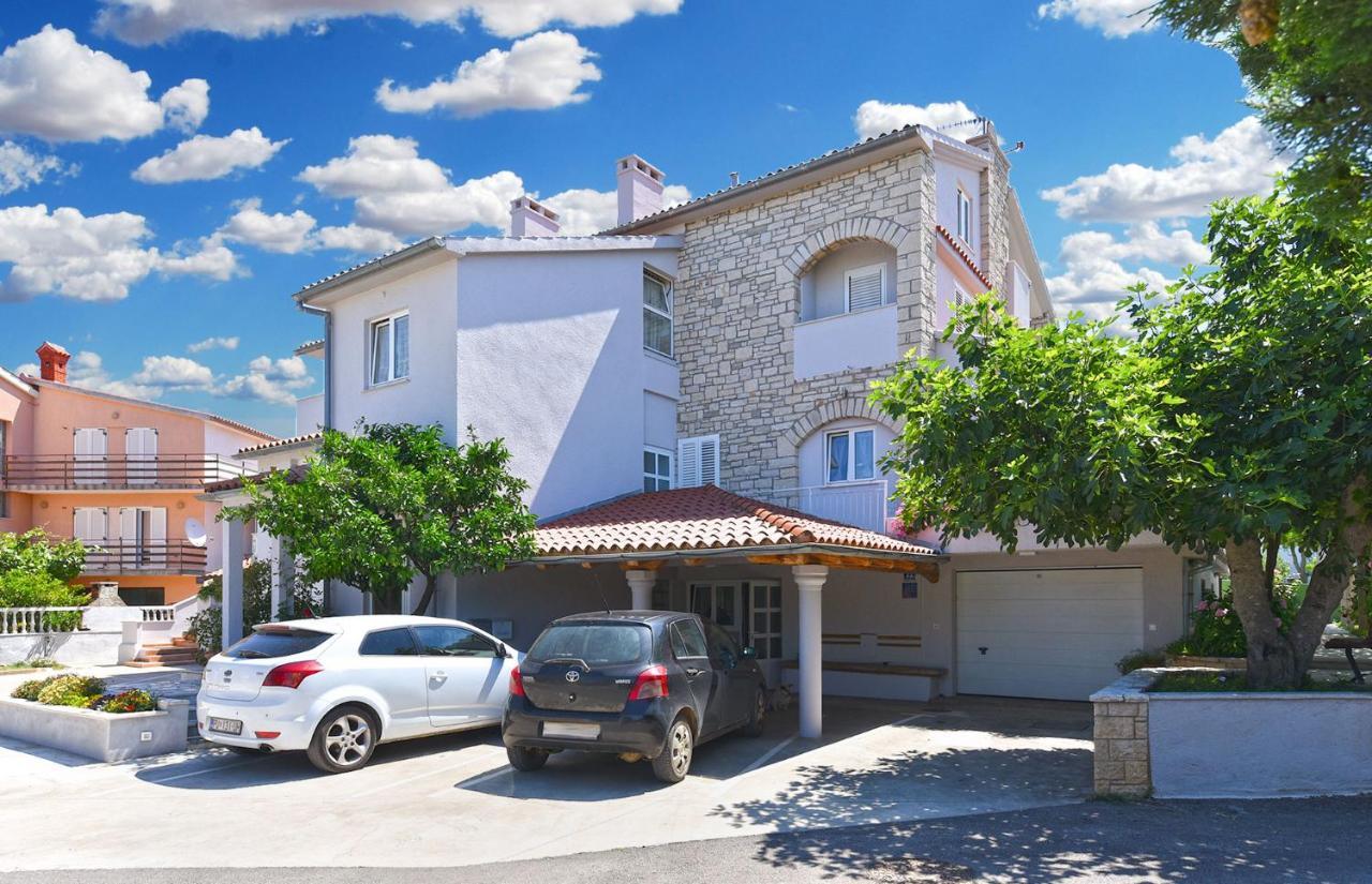 Apartments Biskupije 810 ميدولين المظهر الخارجي الصورة